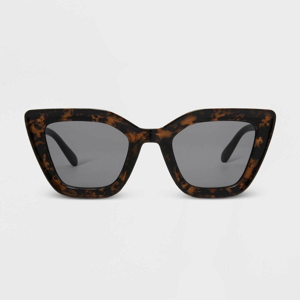 Universal Thread Brown Tortoise Cat Eye Sunglasses Smoke Grey Lens Womens NWT